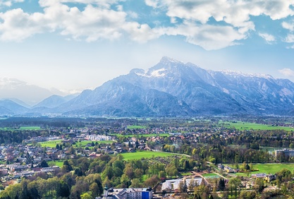 Panoramablick über das Salzburger Land von der Festung Hohensalzburg