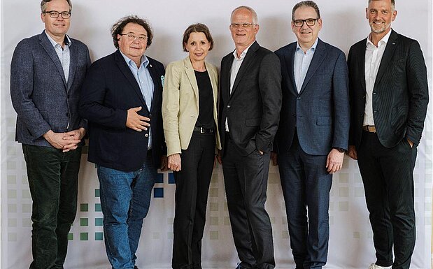 Das Präsidium der IV Tirol: Holger König, Eduard Fröschl, Gabriele Punz-Praxmarer, Max Kloger, Karlheinz Wex, Simon Meinschad