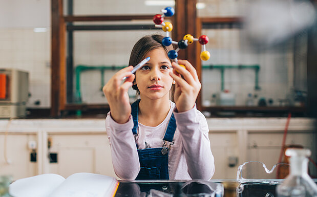 Begeisterung für die MINT-Berufe startet bereits in der Schule