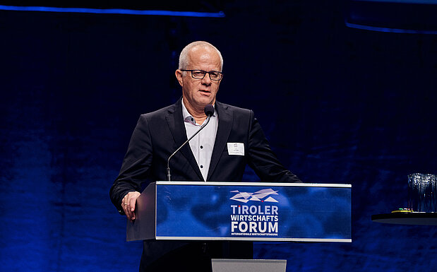 IV-Tirol-Präsident Max Kloger bei seiner Eröffnungsrede beim 33. Tiroler Wirtschaftsforum