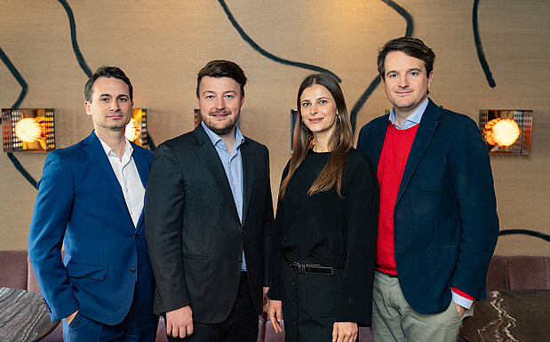 Der neue Vorstand der Jungen Industrie (v. l.): Lennart Braun, Eduard Fröschl, JI-Bundesgeschäftsführerin Franziska Sumberaz und Maximilian Nimmervoll