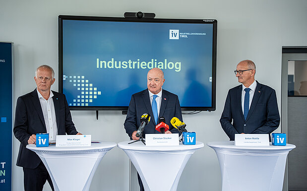 Industriedialog mit Bundeskanzler Stocker, LH Anton Mattle und IV-Tirol-Präsident Max Kloger